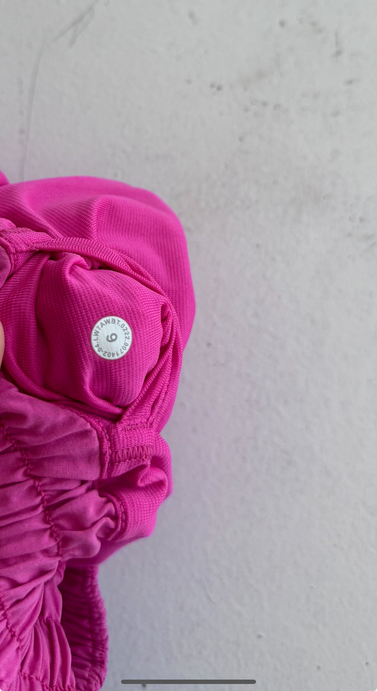 Hotty hot pink shorts 4” size 6