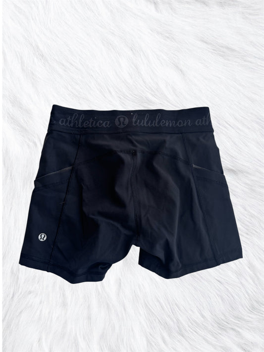 Black biker shorts size 4