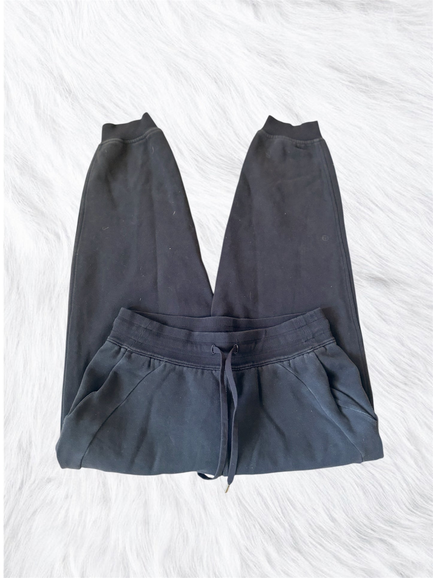 Scuba relaxed high rise joggers black size 8
