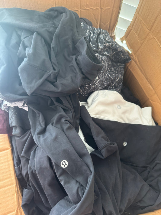 100 piece reseller Lululemon lot